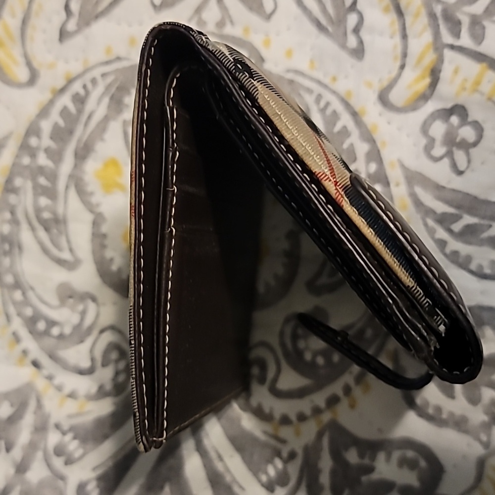 Burberry Tan and Brown Compact Wallet - Picture 5 of 9